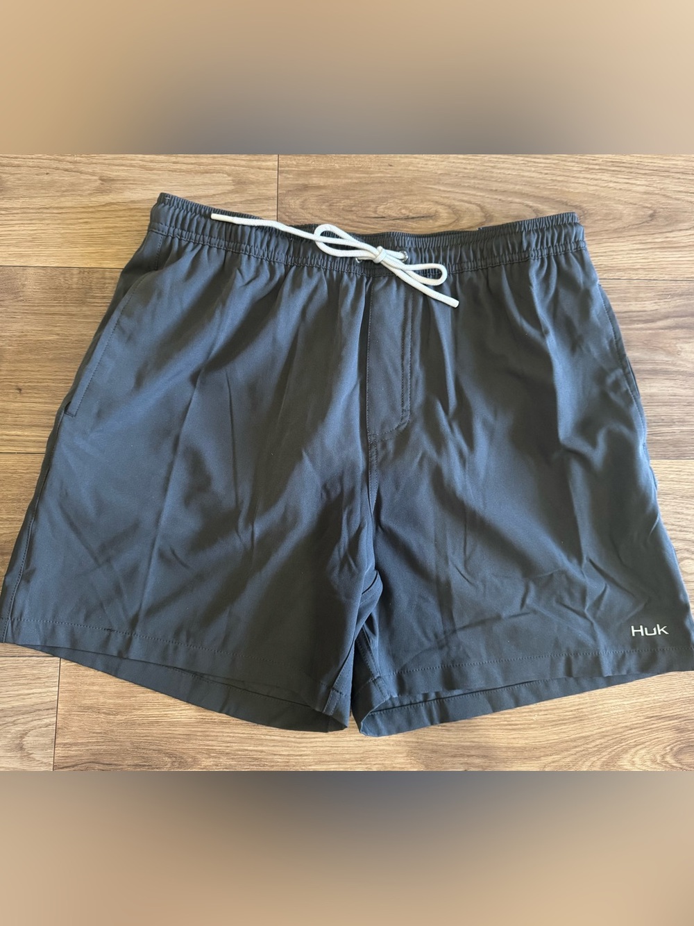Huk Swim Men’s Pursuit Volley shorts